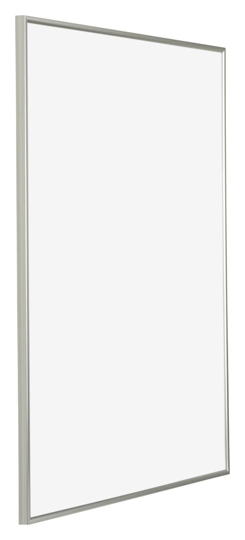 Evry Plastic Photo Frame 35x50cm Champagne Front Oblique | Yourdecoration.com