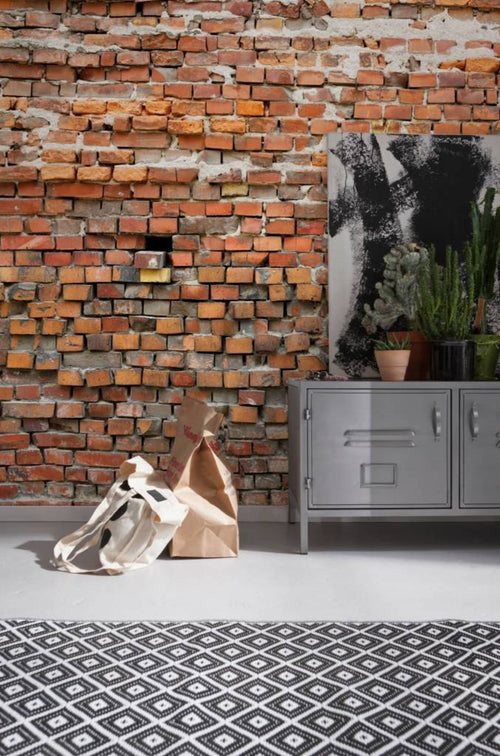 Komar Bricklane Non Woven Wall Mural 368x248cm | Yourdecoration.com