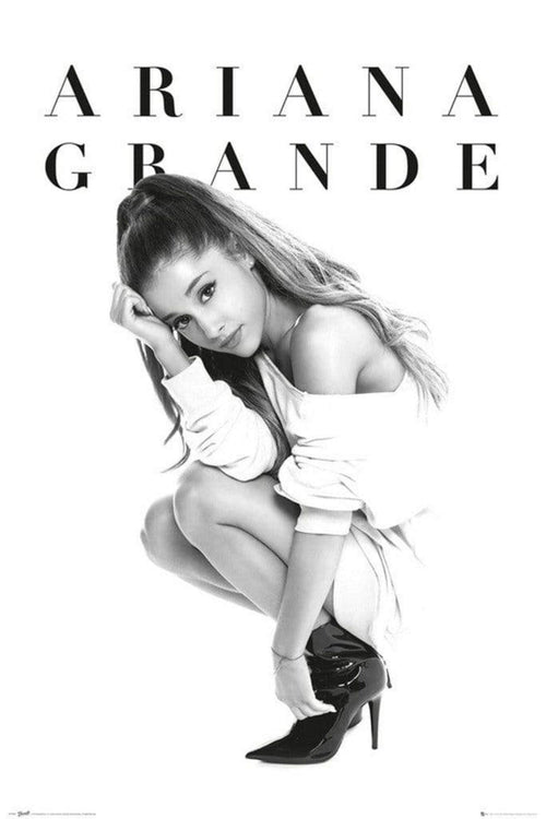 GBeye Ariana Grande Crouch Poster 61x91,5cm | Yourdecoration.com