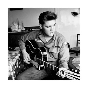 Pyramid Elvis Presley US Army Art Print 40x40cm | Yourdecoration.com